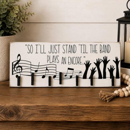 OAR Concert Ticket Holder - Hand-Painted Pine Wood Sign - 18x5.5 in – pine wood sign detail, Brown Fox Artistry