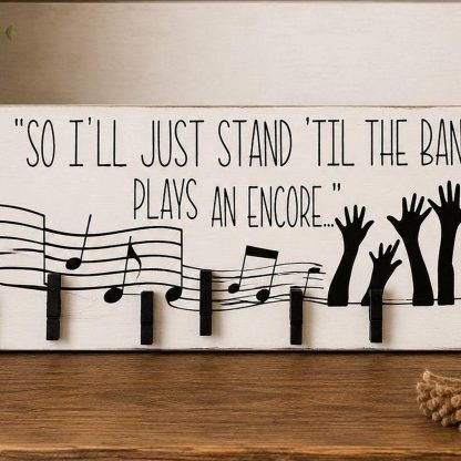OAR Concert Ticket Holder - Hand-Painted Pine Wood Sign - 18x5.5 in – pine wood sign detail, Brown Fox Artistry